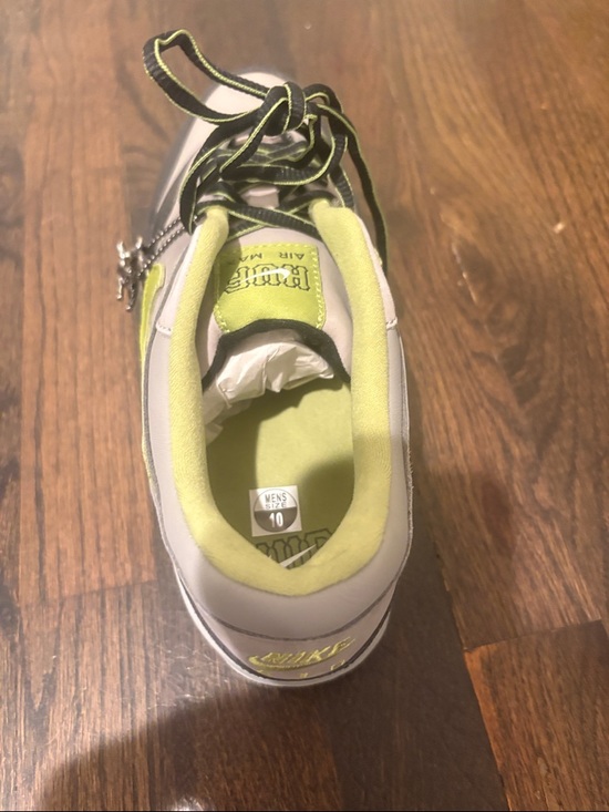 Nike airmax 1 SP- Gray and Lime Green Low-Top Sneakers